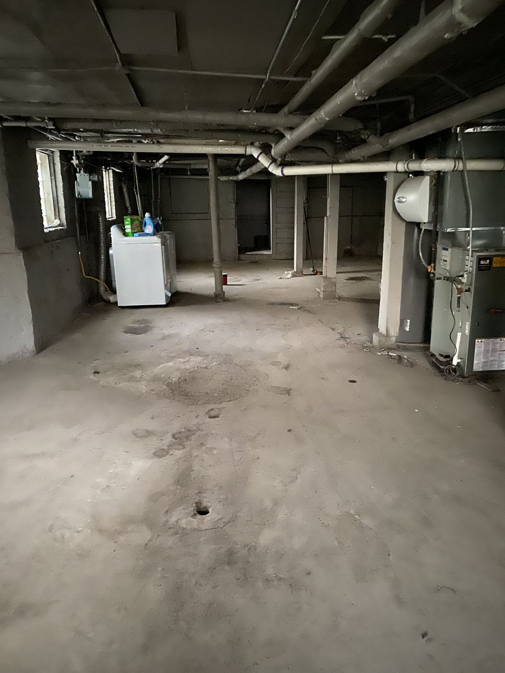 Basement Clean Out (After)