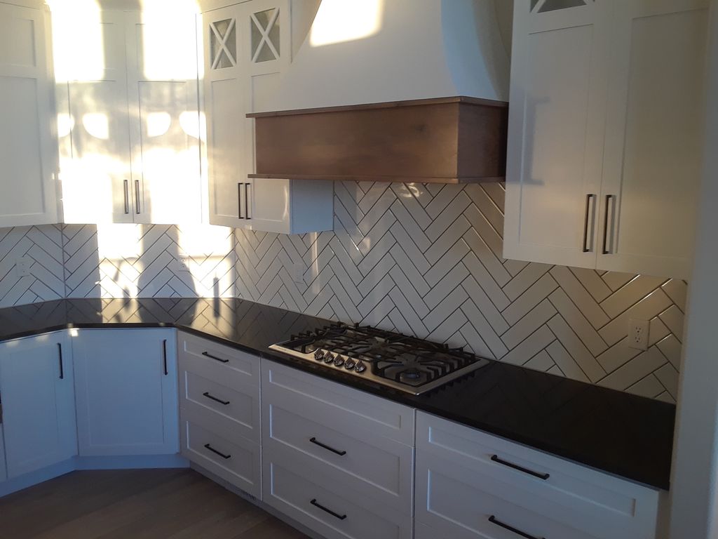 Harringbone backsplash