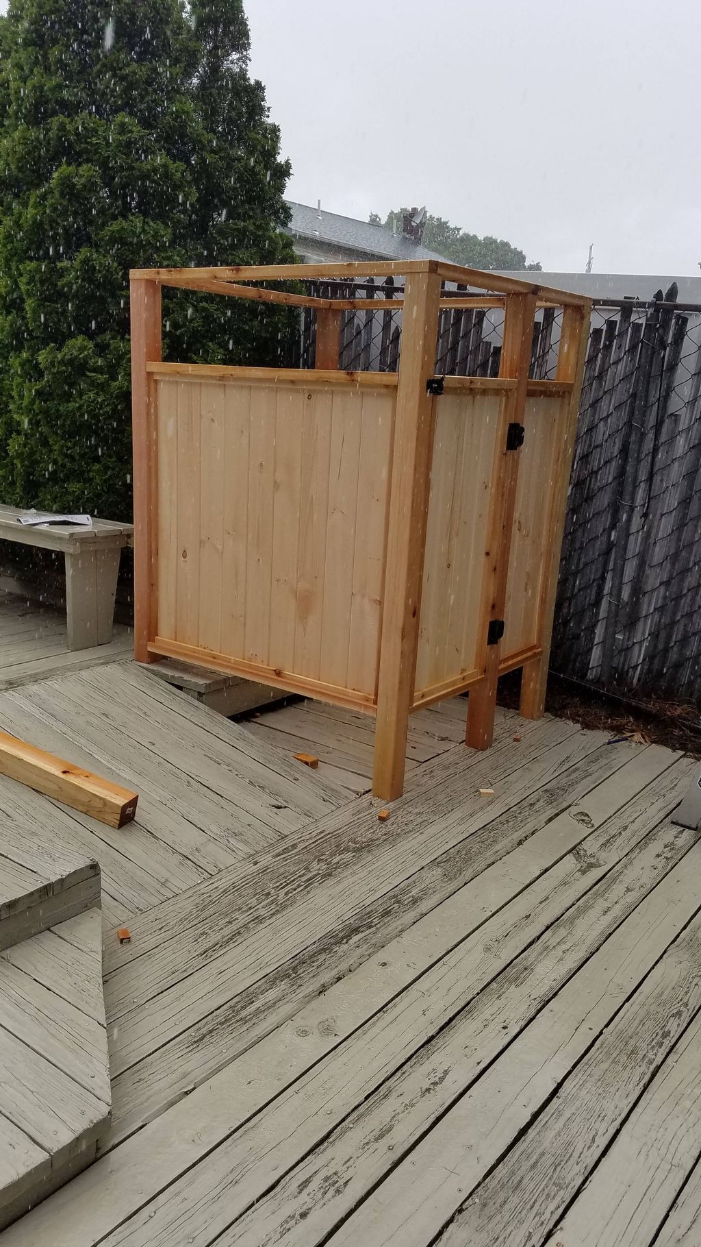 Exterior shower enclosure 