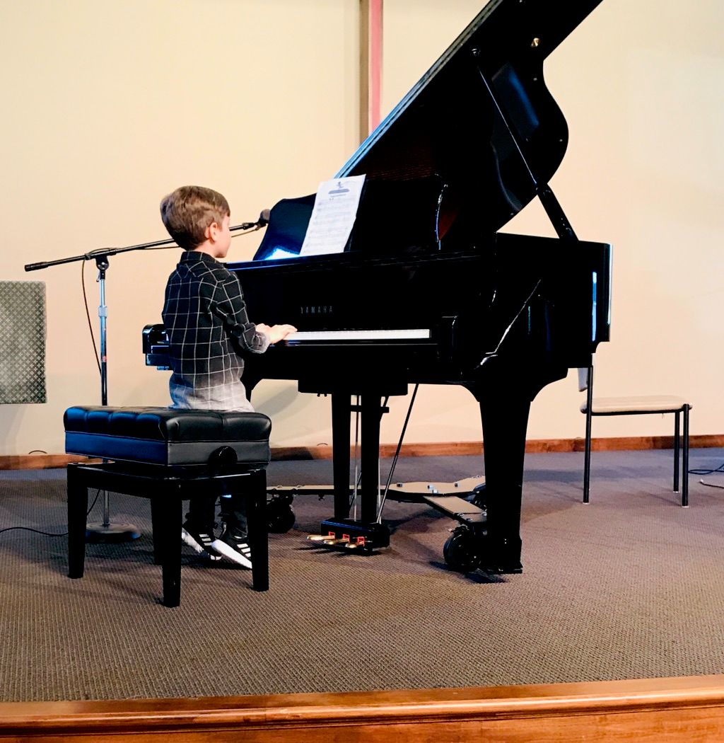 Young piano students are SO fun!!