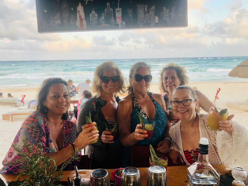 Girls Trip Tulum - Mulberry Project - LaZebra