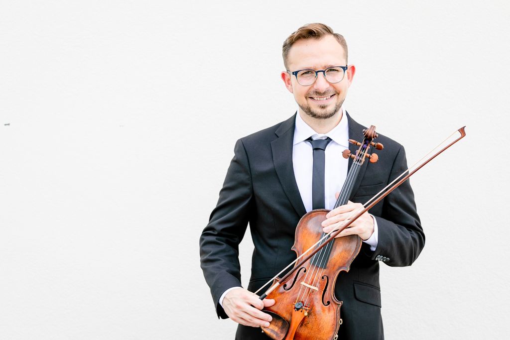 Liubomyr Senyshyn Violin Studio