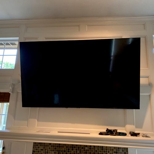 Helped me mount this 75 inch behemoth! Highly reco