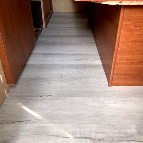 Tile flooring 