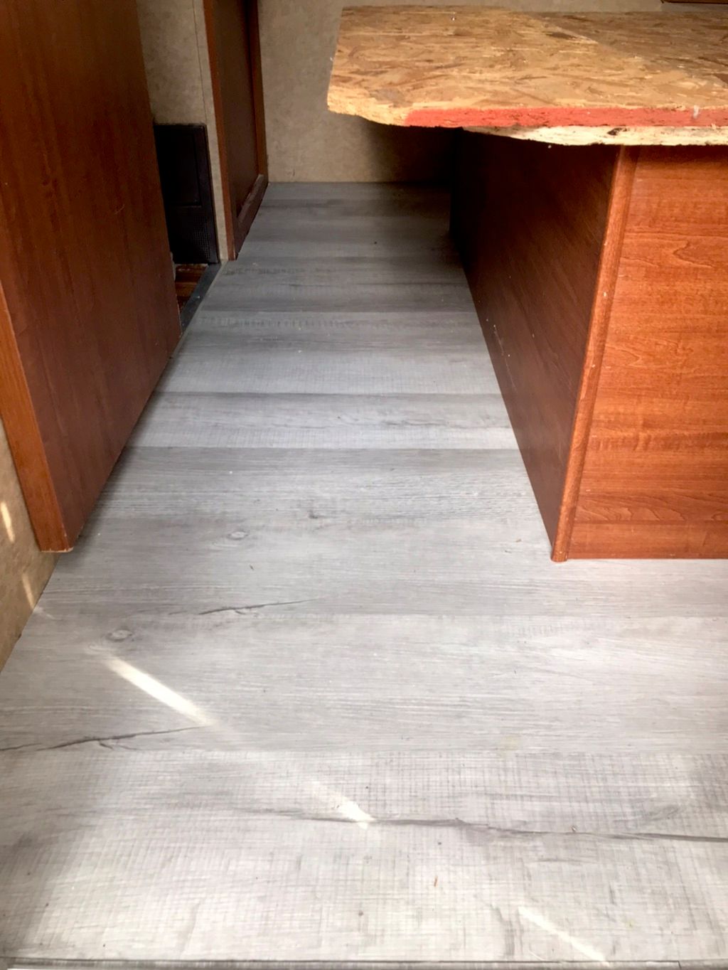 Tile flooring 