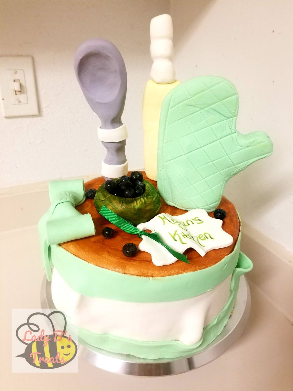 Kitchen Party cake!!