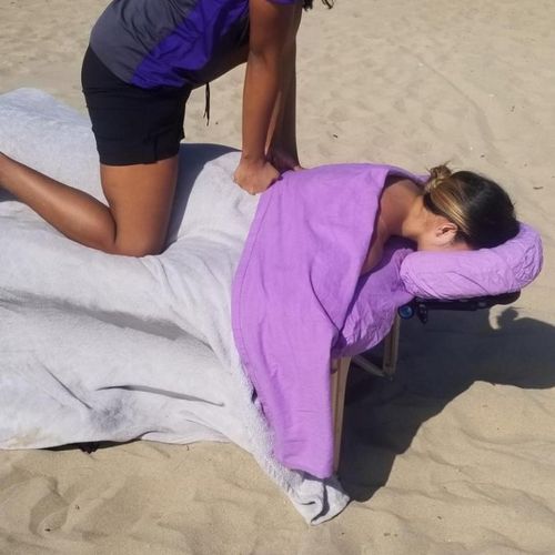 I booked Tiffany for a massage at the beach for me