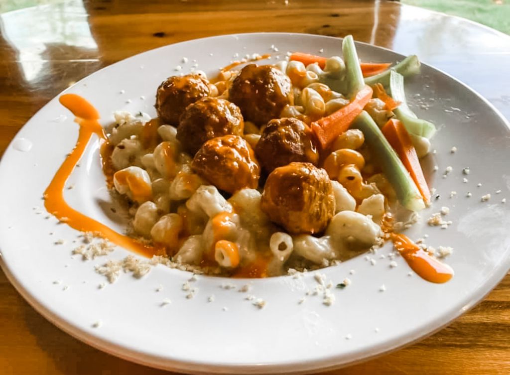 Buffalo chicken meatballs with blue cheese Mac
