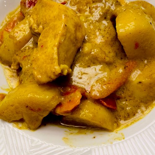 Chicken yellow curry 