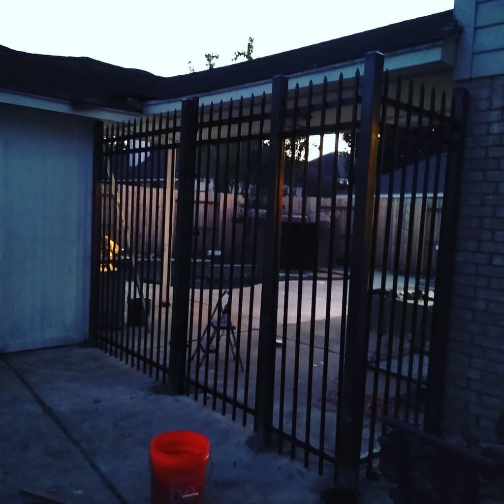 YAHWEH's House fences/gates and decks