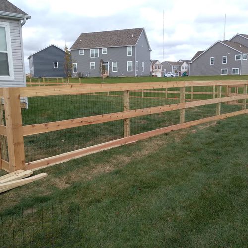  4 Foot Cedar Fence with wire