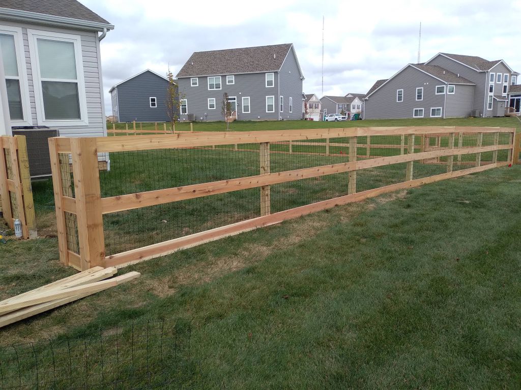  4 Foot Cedar Fence with wire