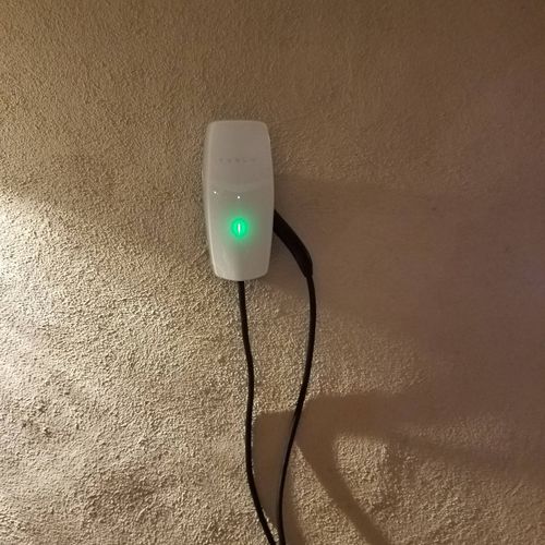 60 Amps Tesla charger