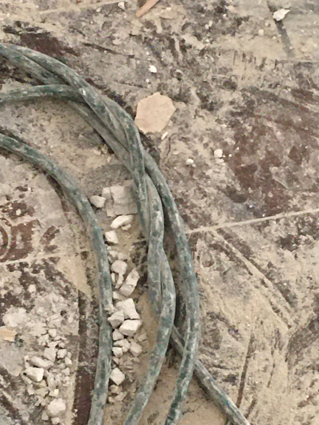 Floor during renovation ( Before )