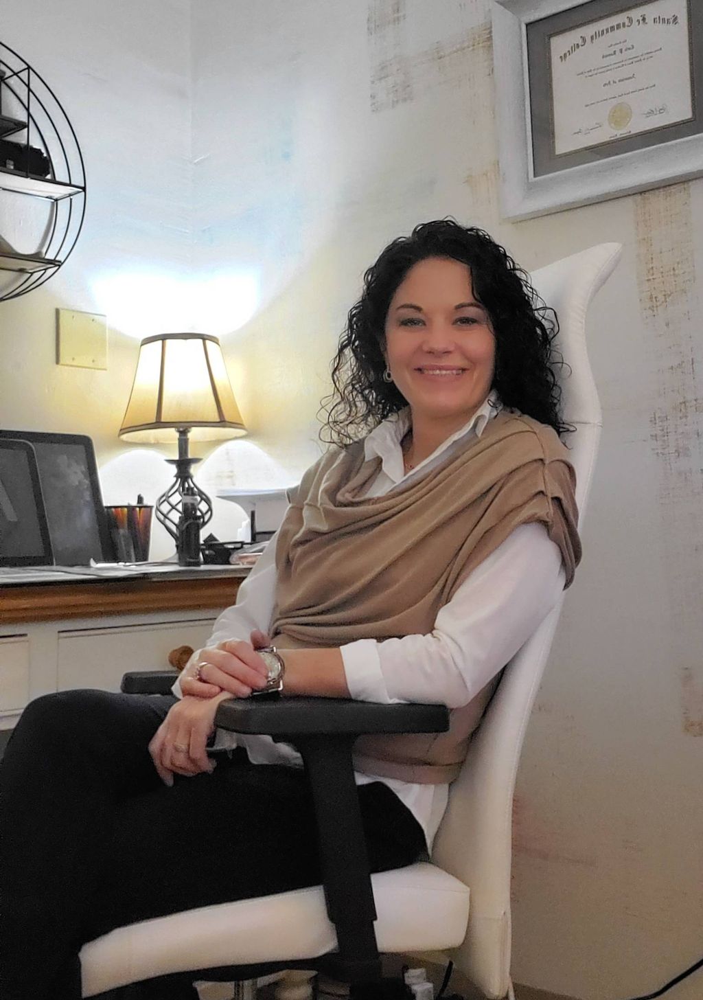 Carla Rasnick, Owner Psychotherapist