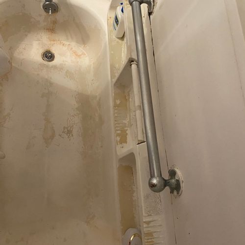 My bath tub was in desperate need of replacement a