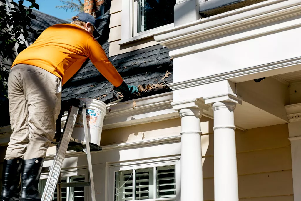 cleaning gutters