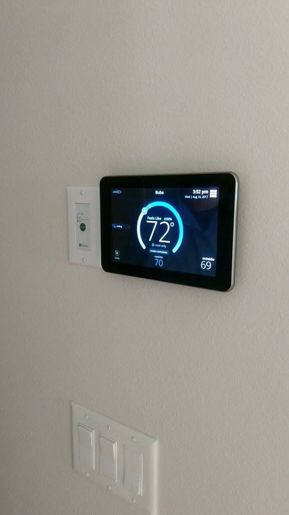 Lennox IComfort Thermostat