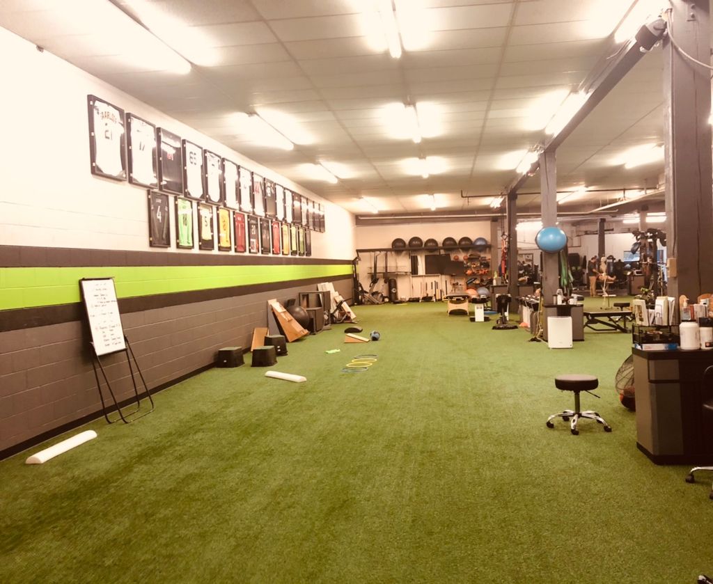 Tons of functional movement space! 10,000 sqft (Be