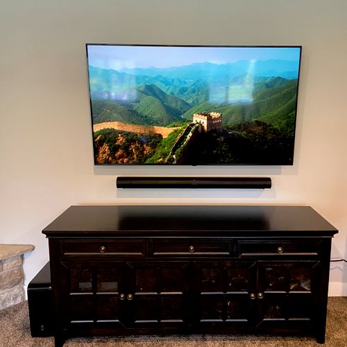 TV mounting with Sound bar