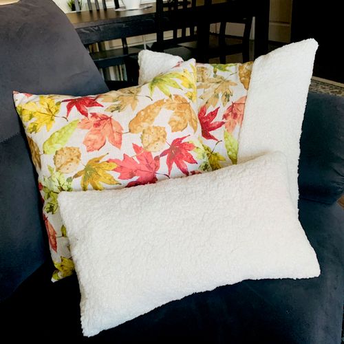 Throw pillow covers are fun and satisfying beginne