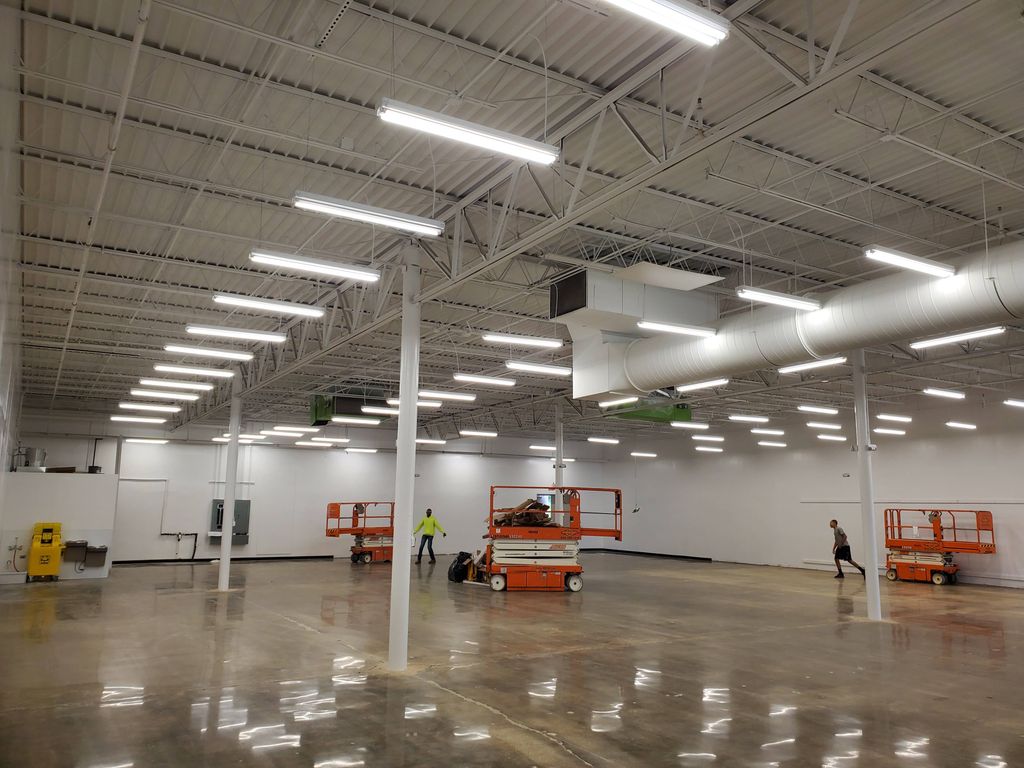 Advanced Auto Parts lighting installation 