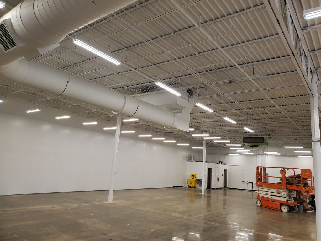Advanced Auto Parts lighting installation 