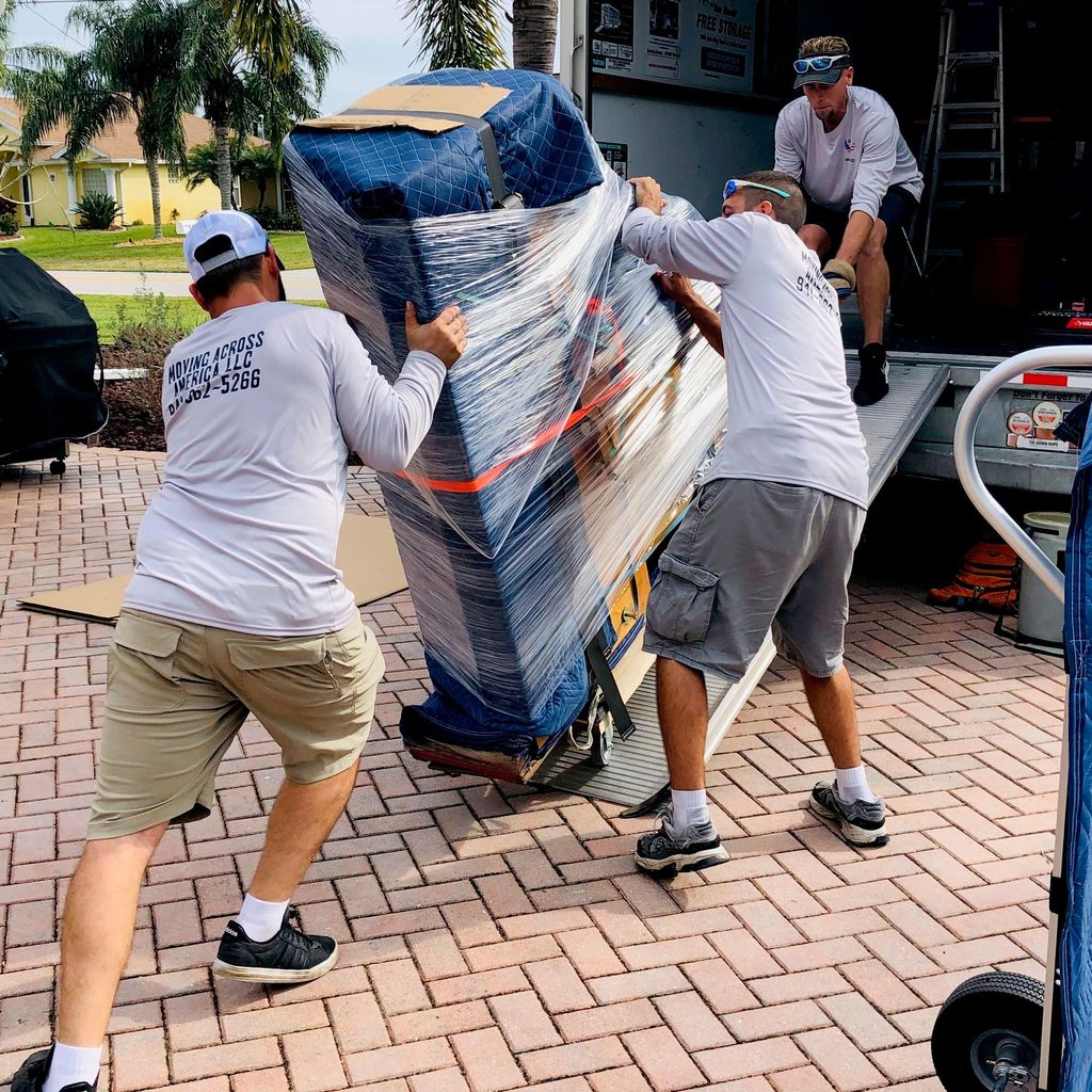 Furniture Movers Sarasota FL