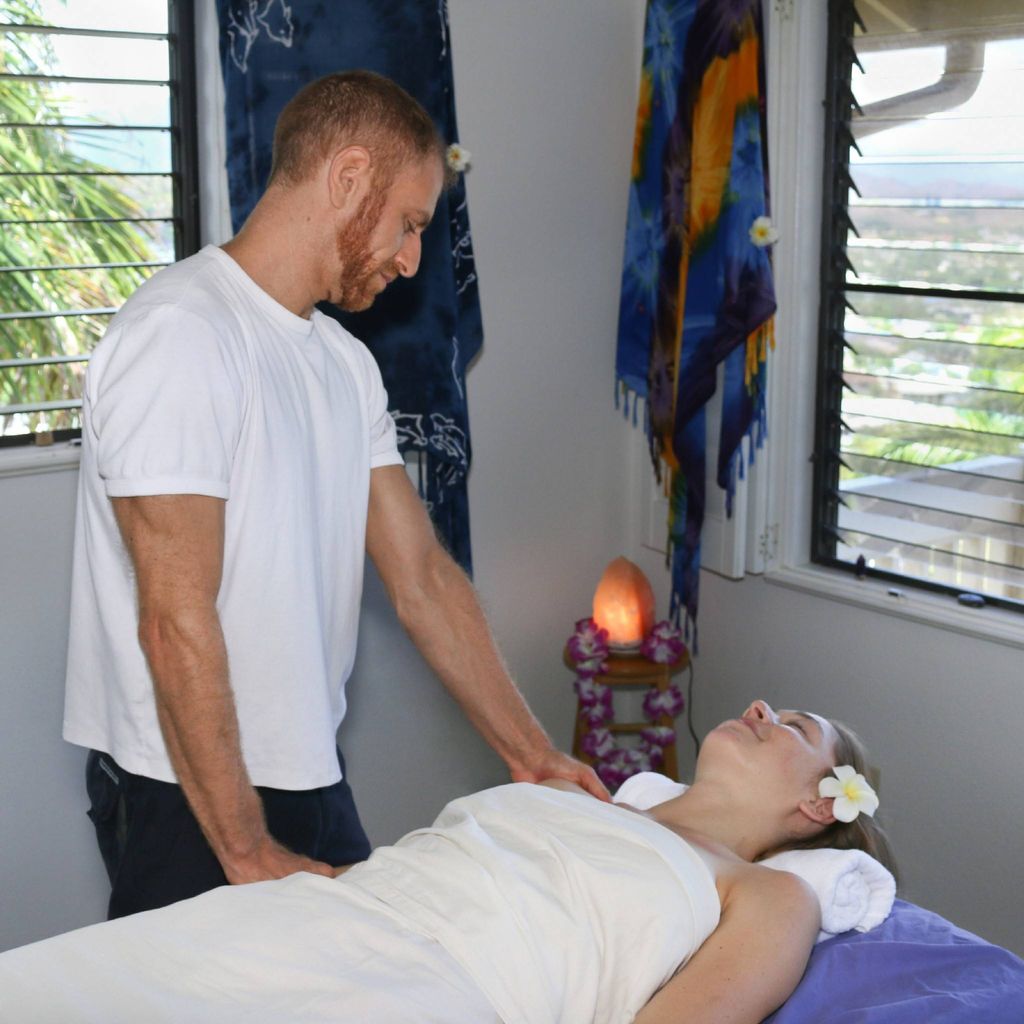 Mokulua Massage