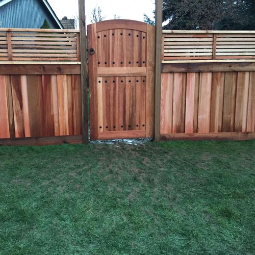 Artistic Fence & Construction Inc