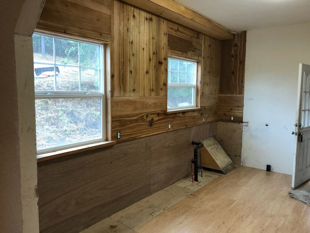 house built in 1920 remodel. kitchen