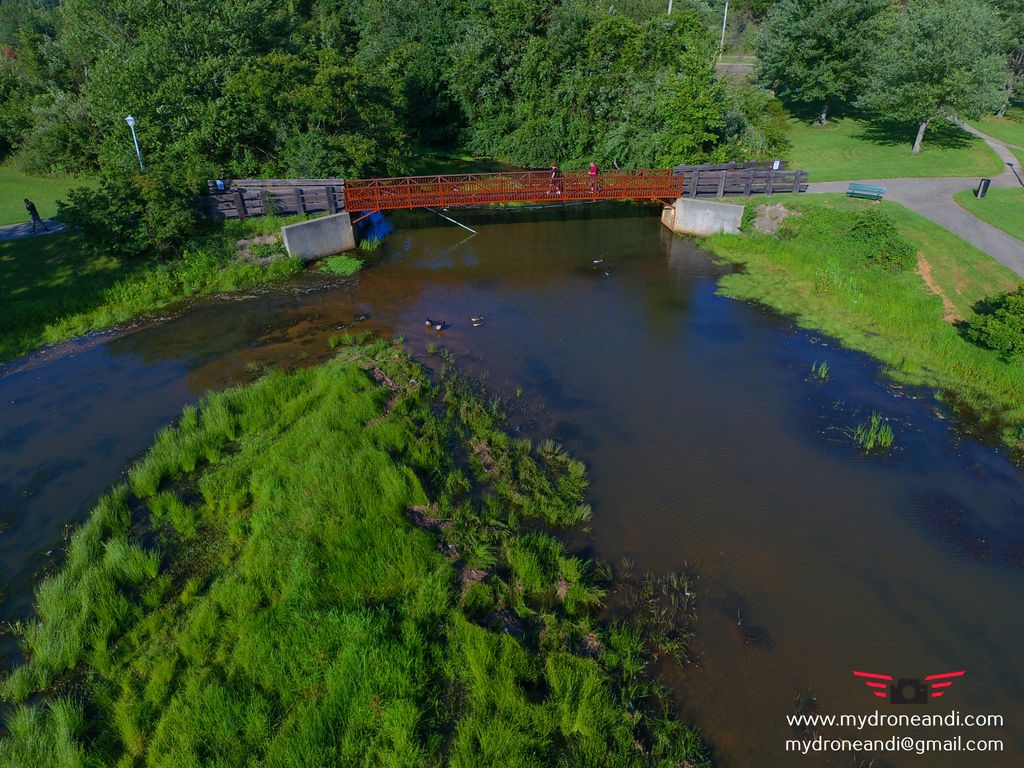 Walk over bridge 