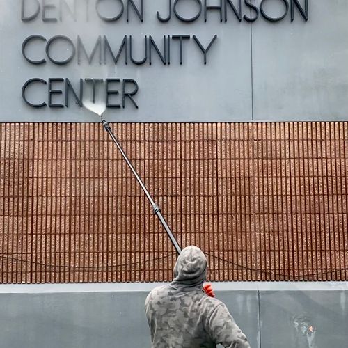 Roof Cleaning