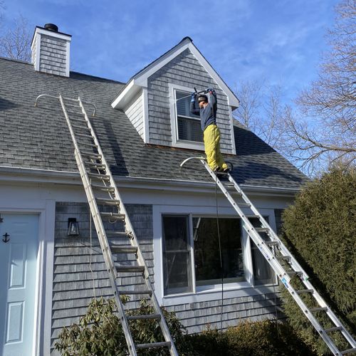 Roof Cleaning