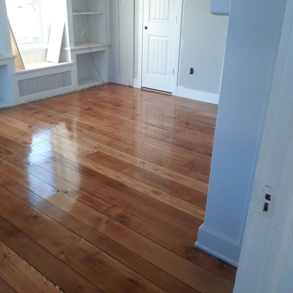DXL FLOORING LLC