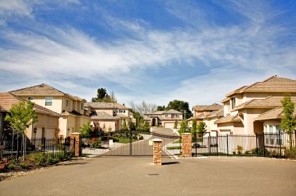 Affordable and Custom HOA Security For Your Homeow