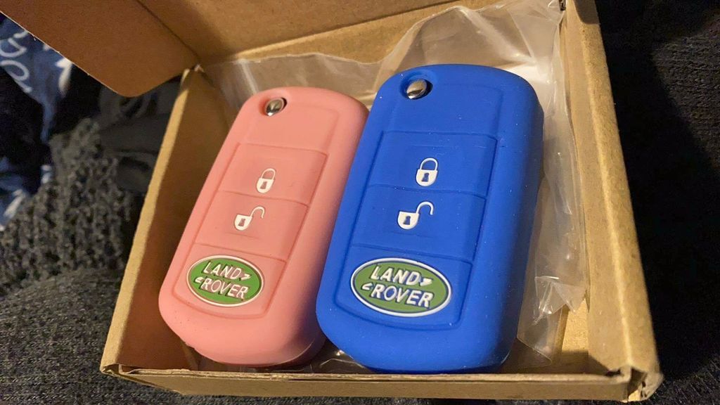 Cut keys and programmed remotes from customers Lan