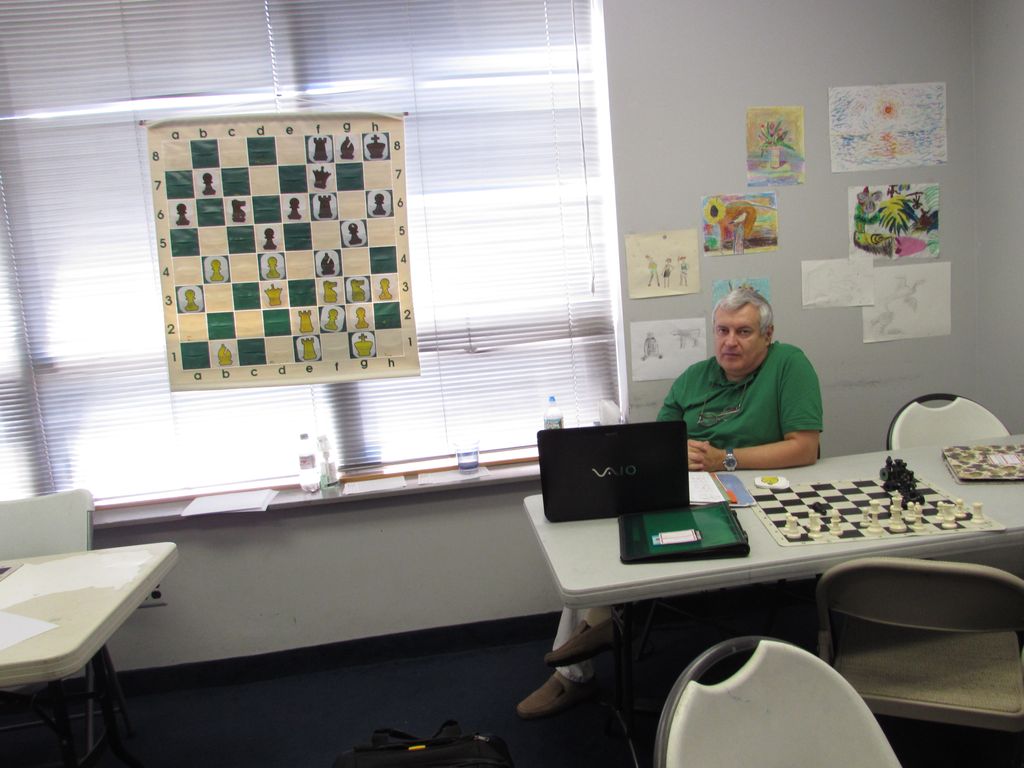 GM Alexander Chernin