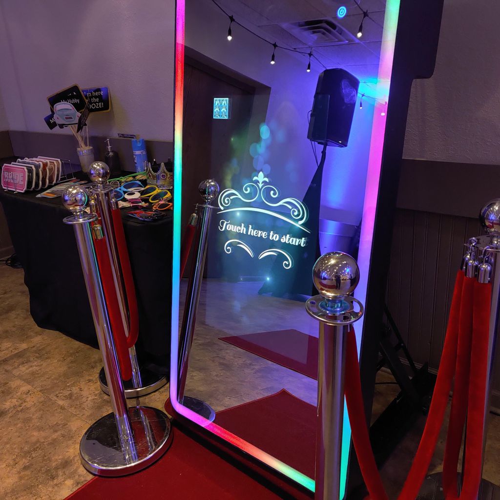 The 10 Best Photo Booth Rentals In Chicago Il With Free Estimates