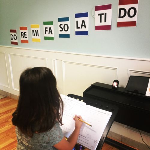 Voice Lessons at Midgarden Music