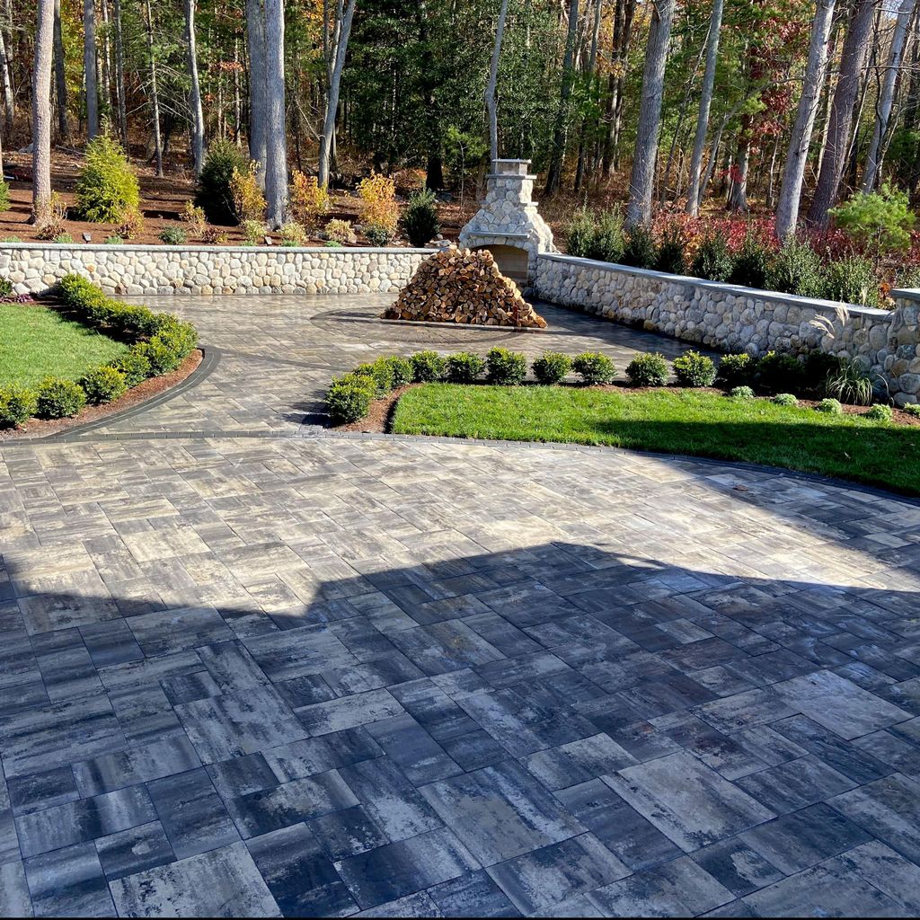 Tomaz Construction & Design