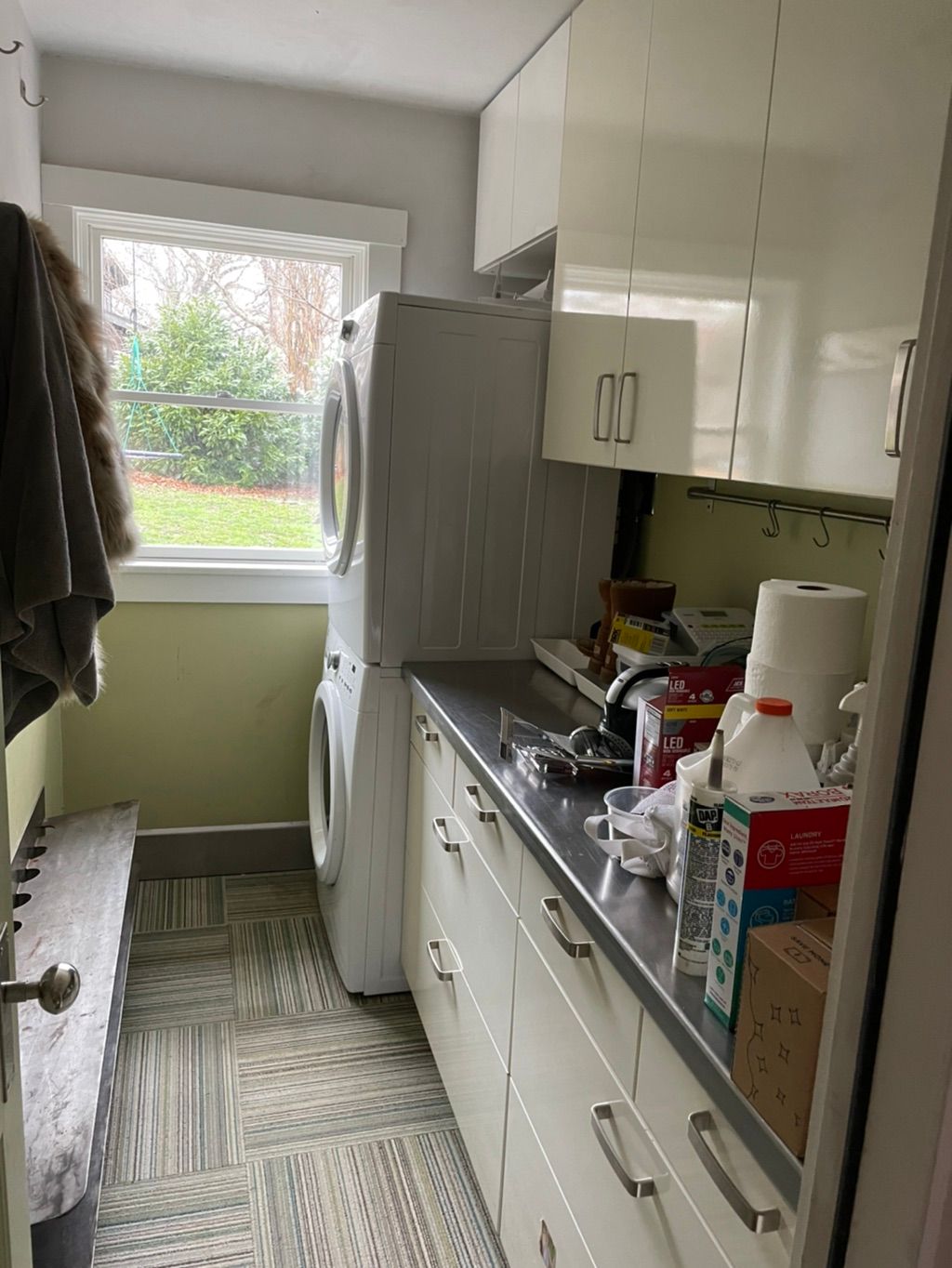 Move out cleaning, emptied all cabinets cleaned th