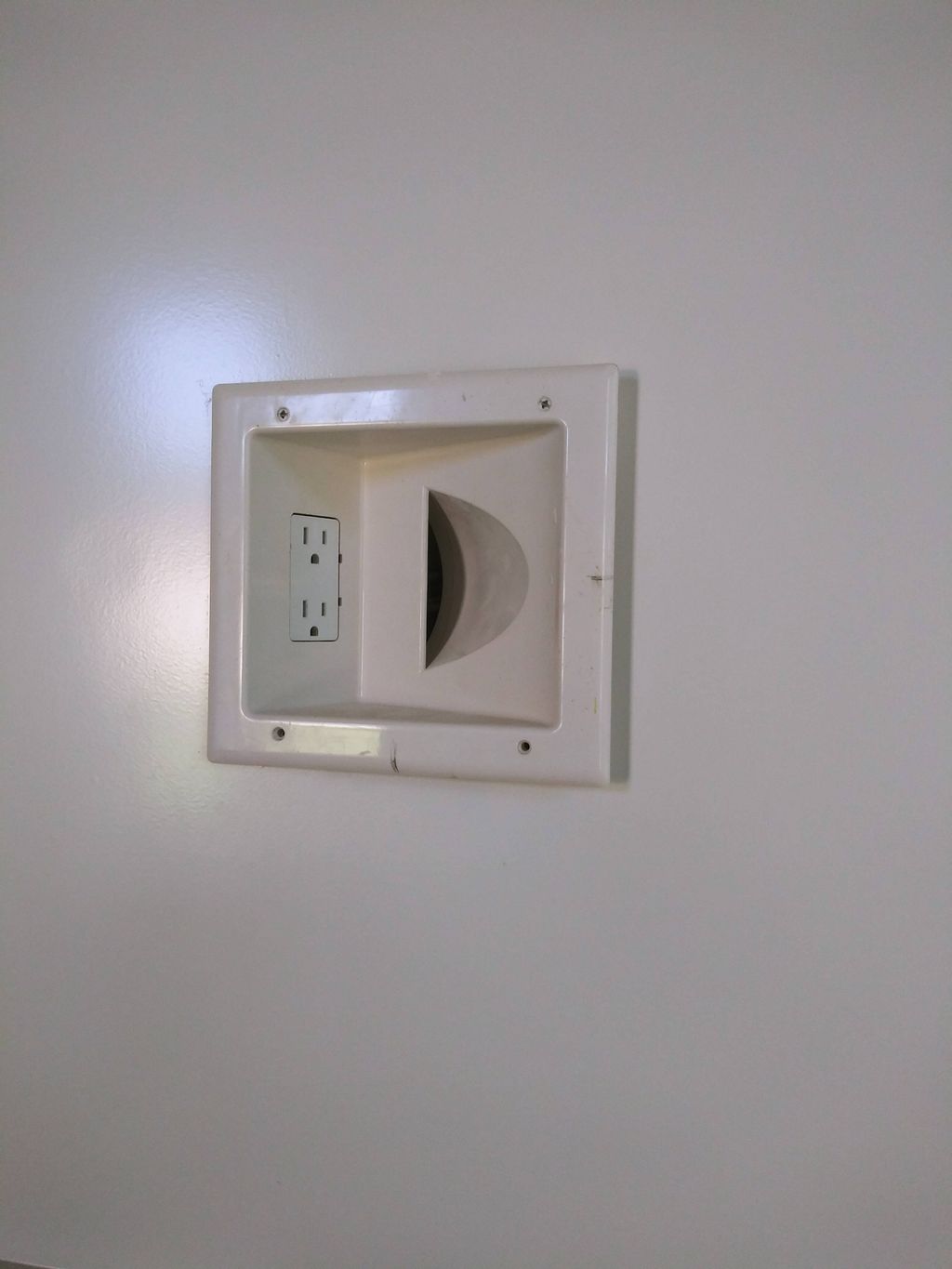 power outlets raised with pass through box for beh