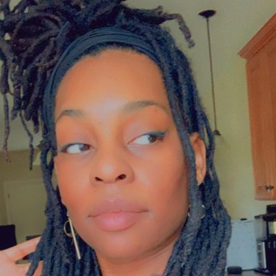 Avatar for The Queen Empress