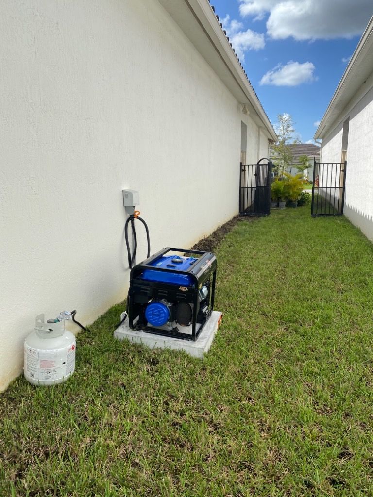 13 KW Generator with electrical connection and hur