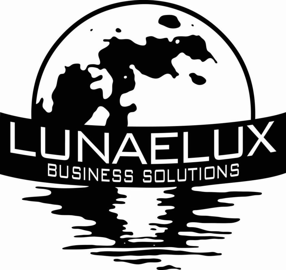 Lunaelux - Logo Design