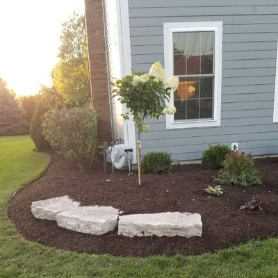 Avatar for J&G LAWNCARE SERVICES CORP