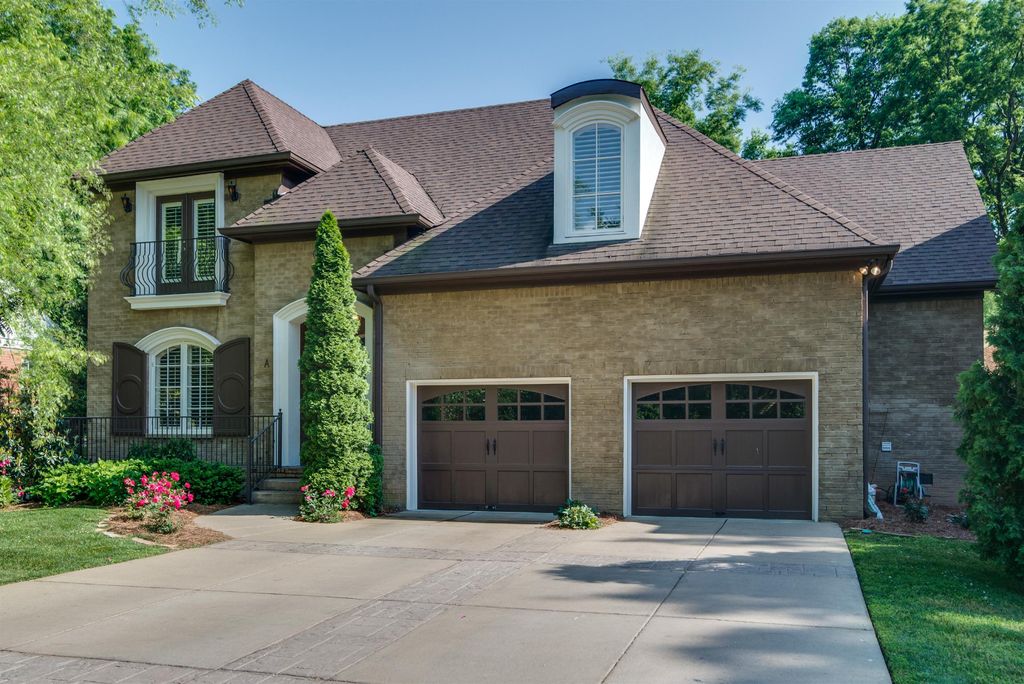 Executive Homes