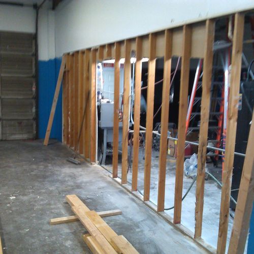 Partition wall in a commercial shop in Sparks