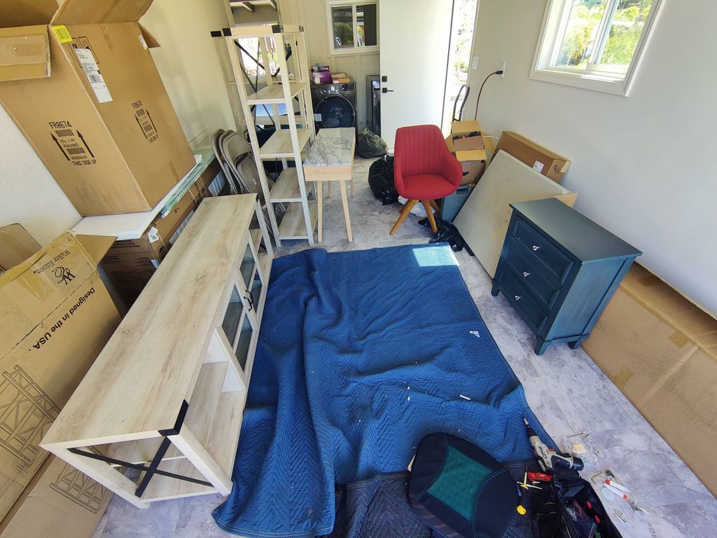 did 3 chairs, 2 bookshelves, entertainment center,